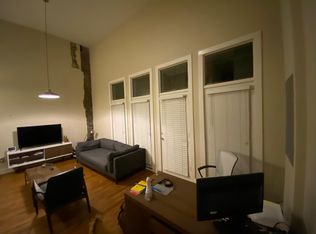 91 S Front St APT 102, Memphis, TN 38103