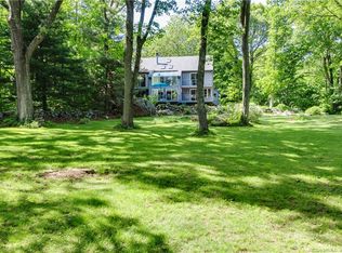 6 Flat Rock Road Ext, Branford, CT 06405