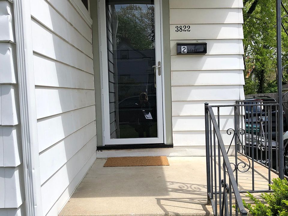 1st image of 3822 Mount Vernon Ave #2