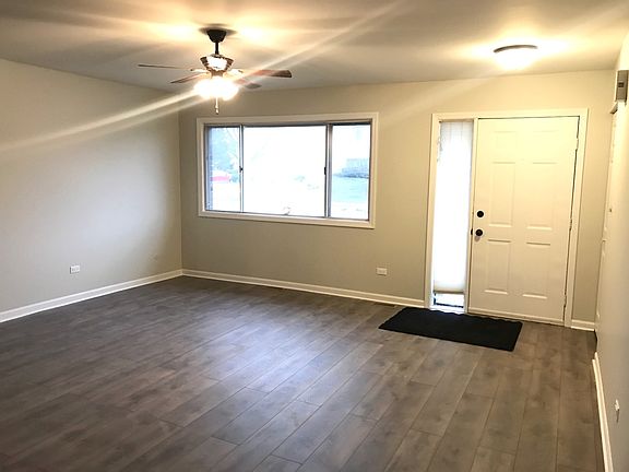 3rd image of 6636 Foxtree Ave