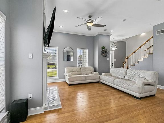 5th image of 3620 Despaux Dr