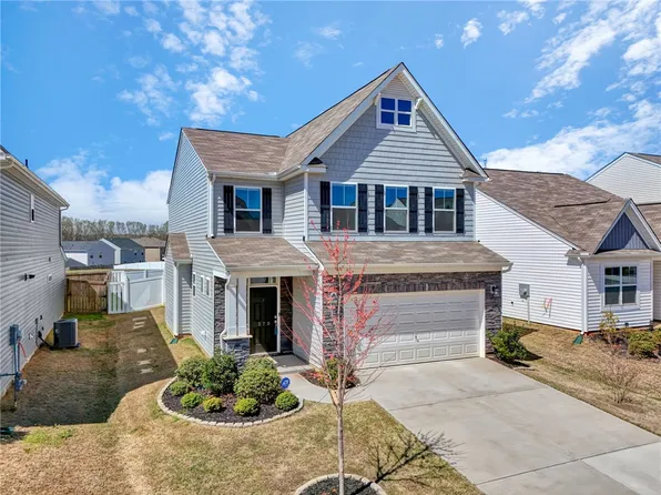 270 Pendergast Rd, Greenville, SC 29605