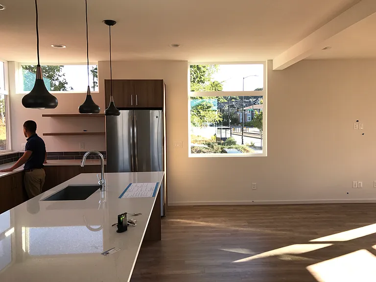 4046A Martin Luther King Jr Way S — Photo 32