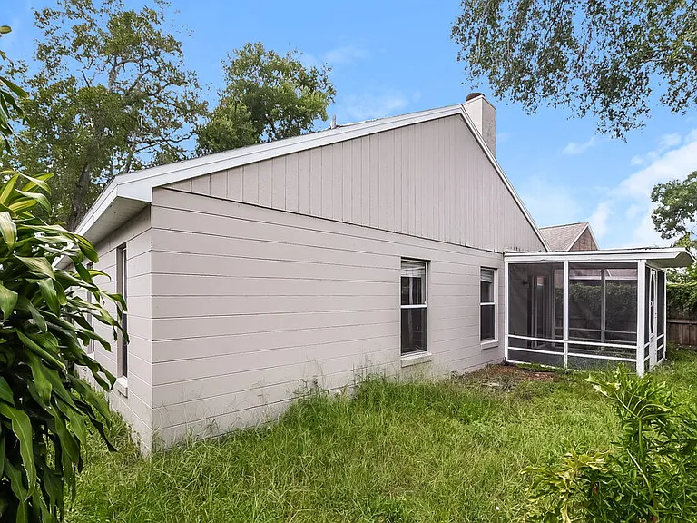 1912 Windsor Oak Dr — Photo 16