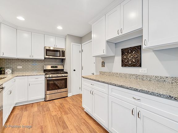 3rd image of 5740 Concord Ln APT 3