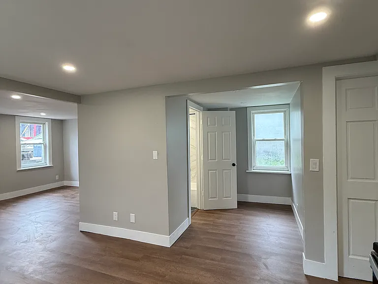 23 Benson St #1 — Photo 11