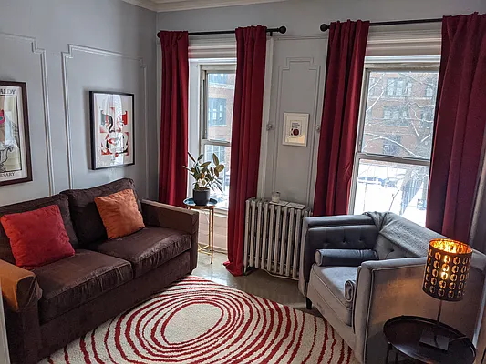 Rented by Nooklyn NYC LLC | media 8