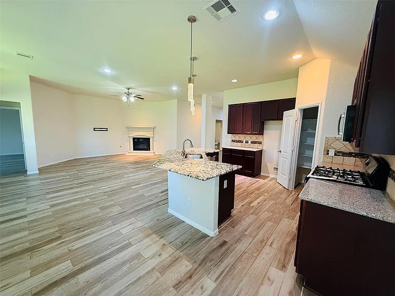 23703 Early Maple Ct — Photo 12