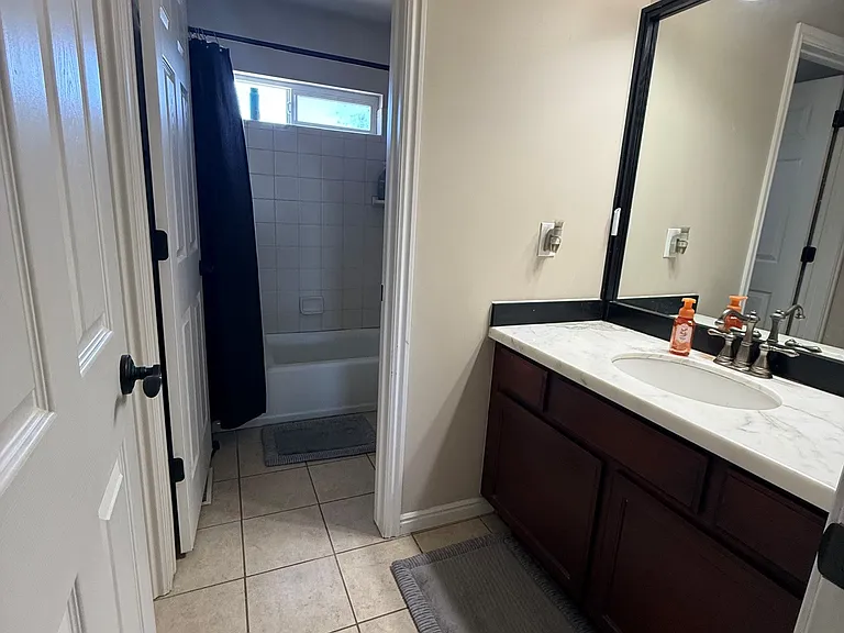 13178 S Woodridge Oak Dr — Photo 2