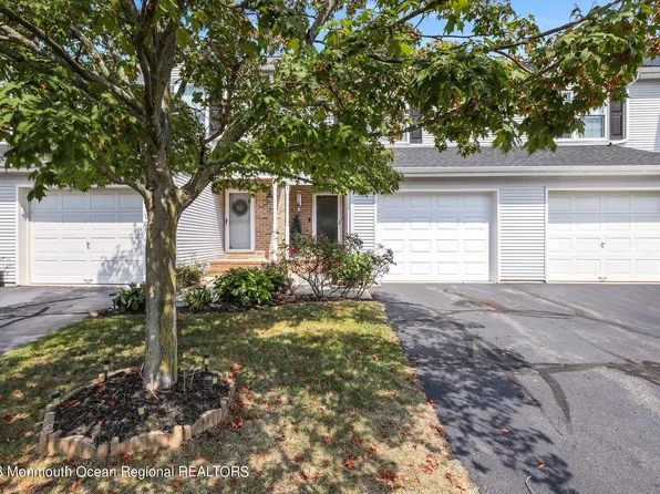 3 Lorenzo Court, Aberdeen, NJ 07747