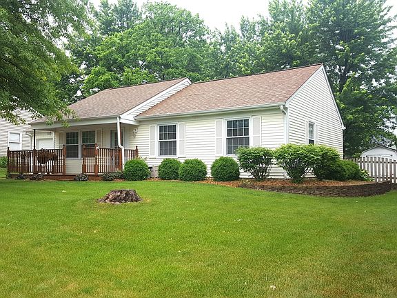 2nd image of 513 W Haven Ave