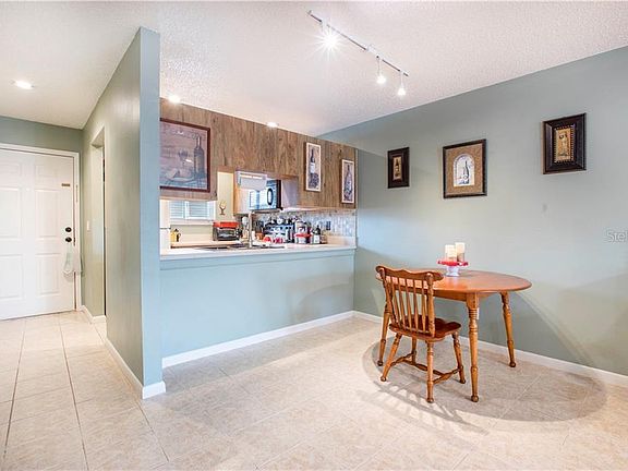 2nd image of 39132 County Road 54 Unit 2146