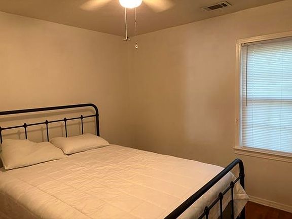 24th image of 622 Woodham Cir