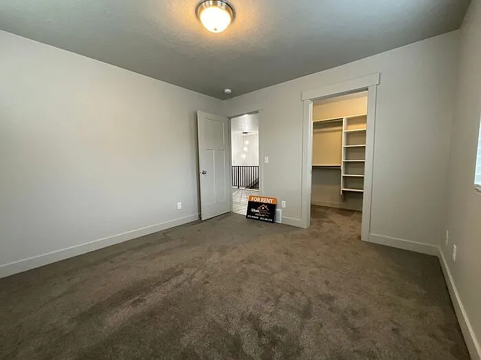 140 S Fenway Fields Dr — Photo 17