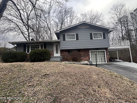 2nd image of 216 Mimosa Ave