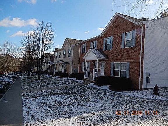 2nd image of 417 Laurence Ln