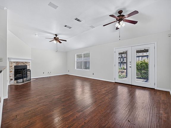 4th image of 4205 Golden Sunset Ct