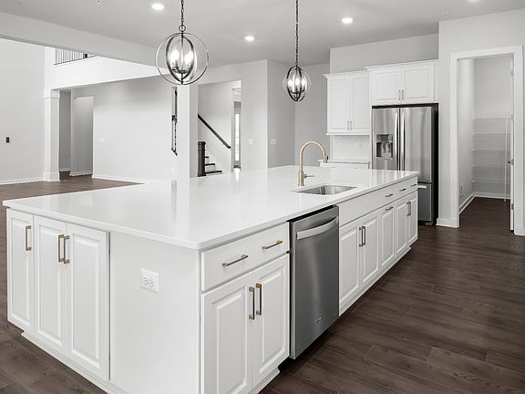 7th image of this home