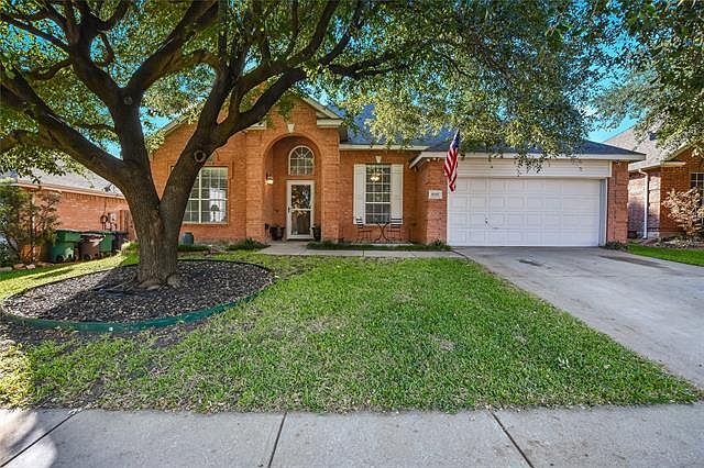 1st image of 8105 Amistad Ct