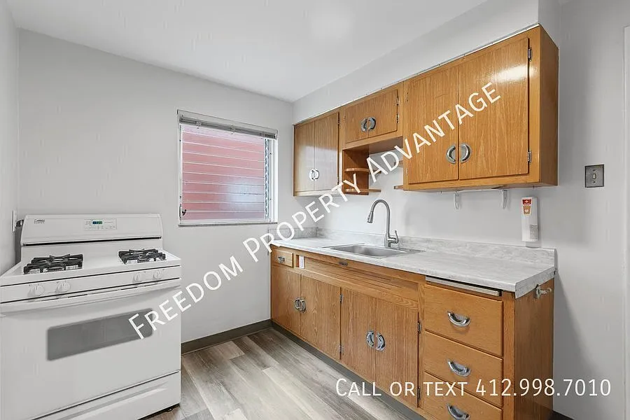 224 Monongahela Ave - Glassport - Section 8 — Photo 2