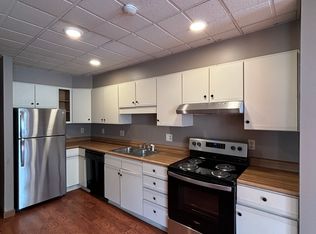 2 Broadway APT 3, Dover, NH 03820