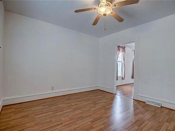 4th image of 636 Northrup Ave