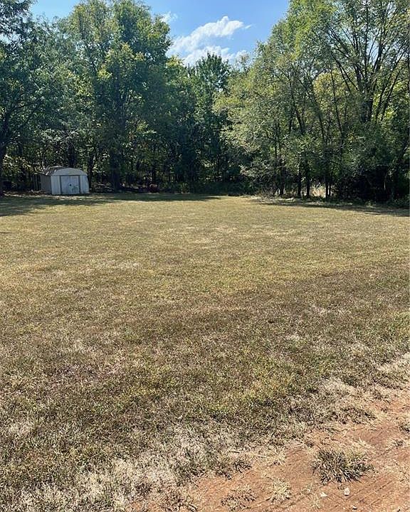 1st image of 42 Arkansas Dr