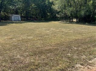 42 Arkansas Dr, Linn Valley, KS 66040