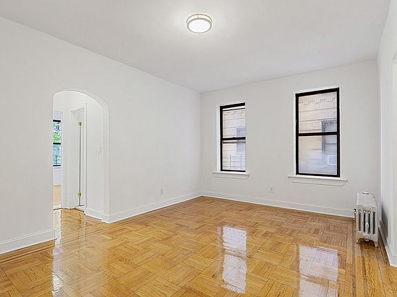 2nd image of 4310 44th St APT 2A
