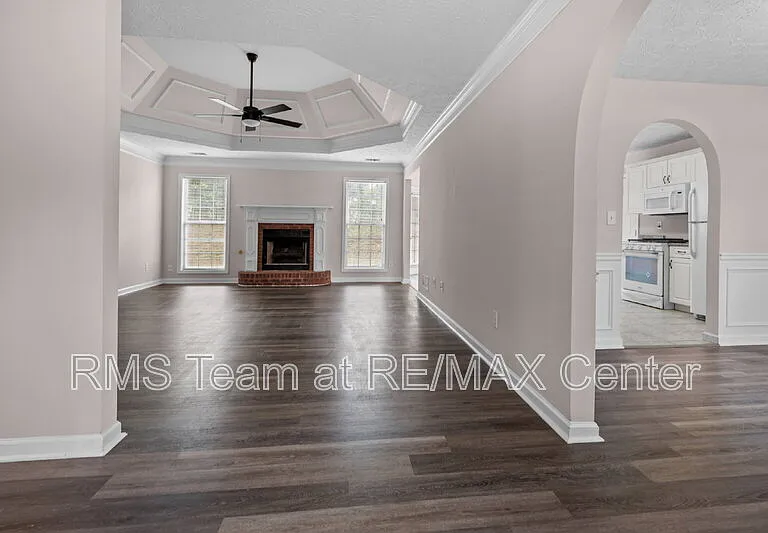 3854 Wheaton Ct — Photo 3