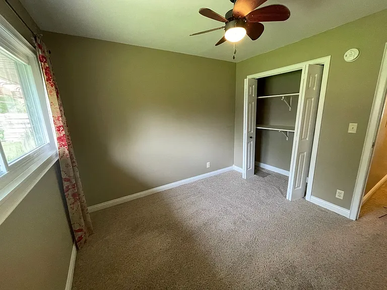 2623 Covington St — Photo 17