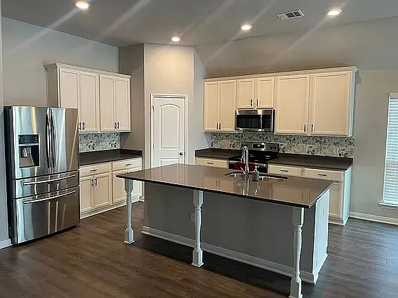 5317 Othello Dr — Photo 3