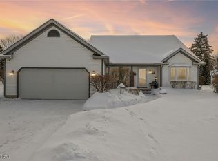 6793 Steinbeck Ct, North Ridgeville, OH 44039