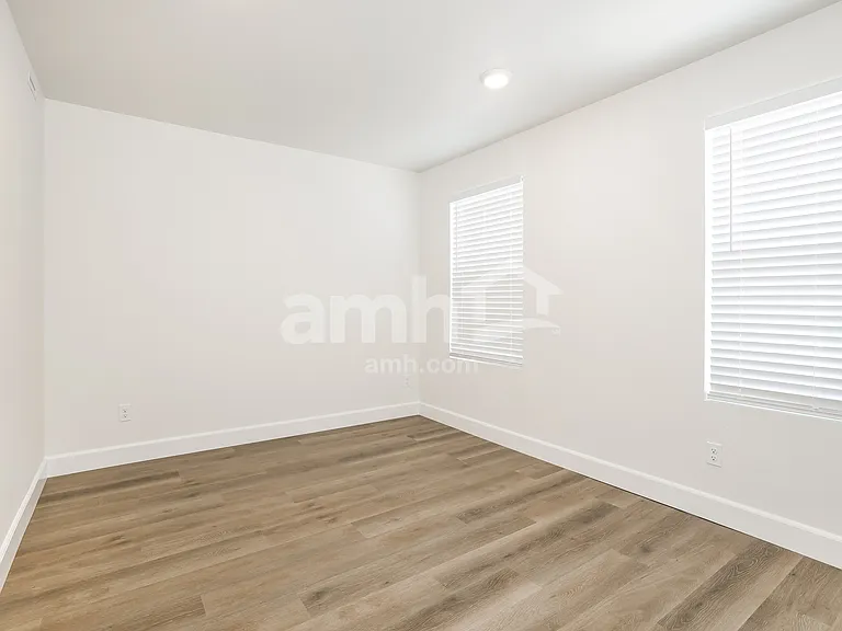 6451 Intuition Ln — Photo 12