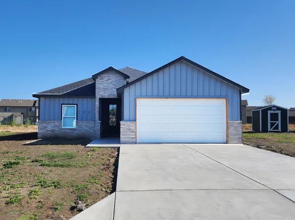 208 Matson St, Newton, KS 67114
