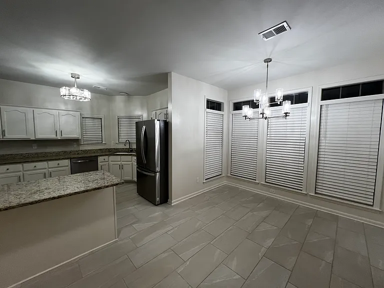 3707 Stonetrace Cir — Photo 9