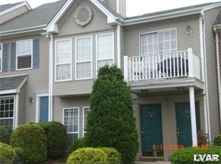 1954 Pine Ct, Hellertown, PA 18055