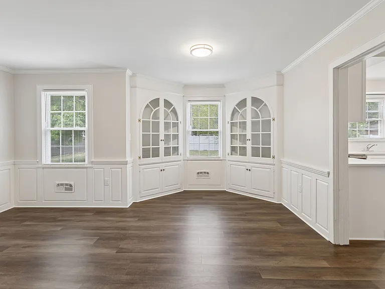 127 Bell Ave — Photo 4