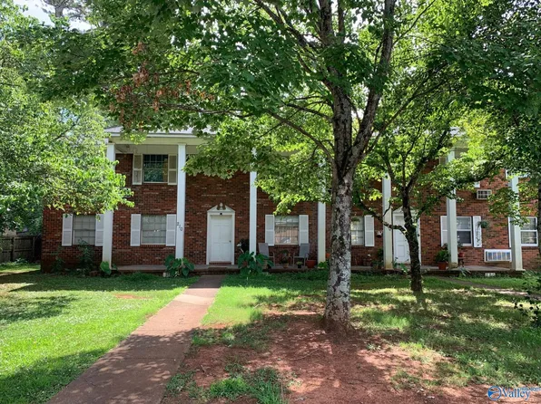210 Cloverleaf Dr APT 4, Athens, AL 35611