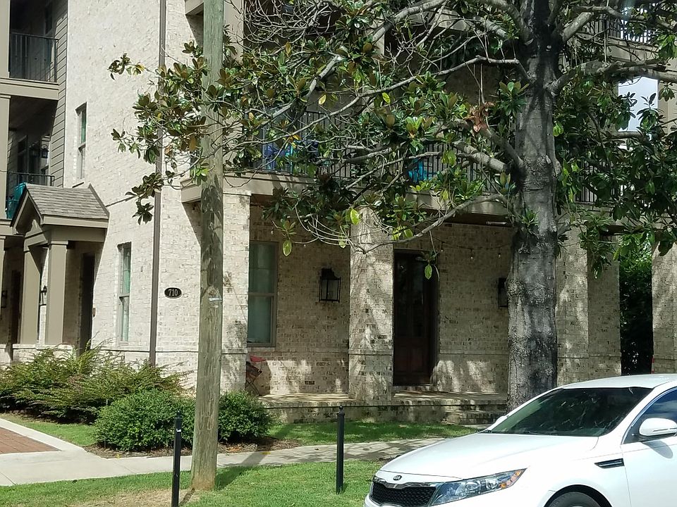 1st image of 710 12th St APT 2
