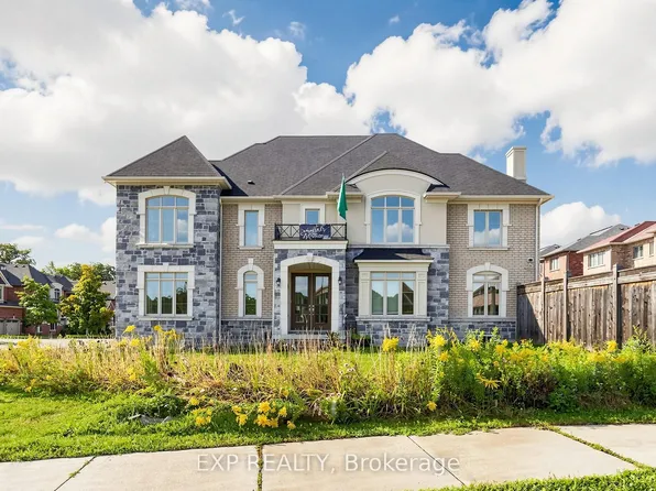 500 McGregor Farm Trl, Newmarket, ON