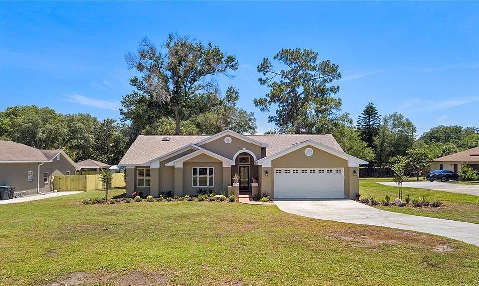 1st image of 909 Odoniel Dr