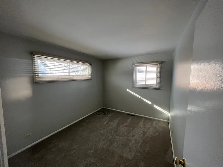 203 N Prairie Ave — Photo 9