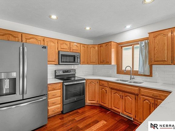 3rd image of 5429 S 56th St
