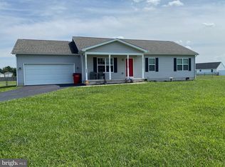 886 Specks Run Rd, Bunker Hill, WV 25413