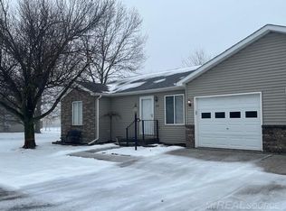 730 Channel Dr, Marine City, MI 48039