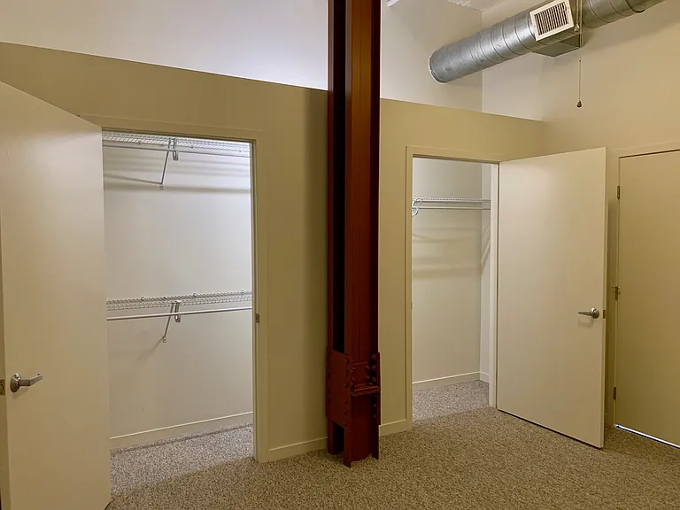 306 S Main St #2A — Photo 17