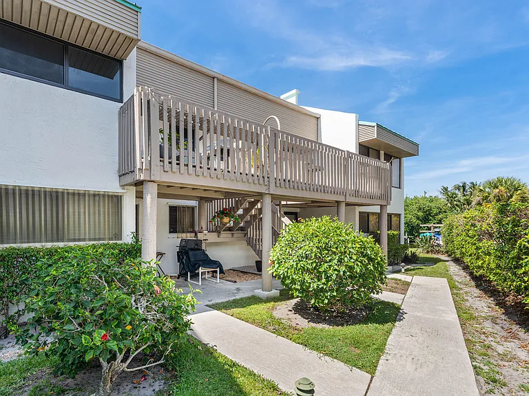 412 Southwind Dr #B2 — Photo 32