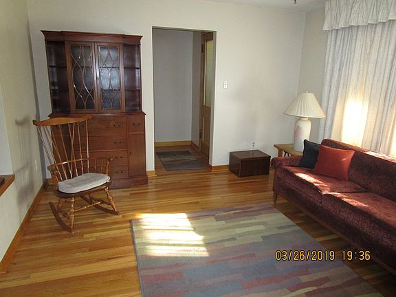5th image of 6002 N Oconto Ave