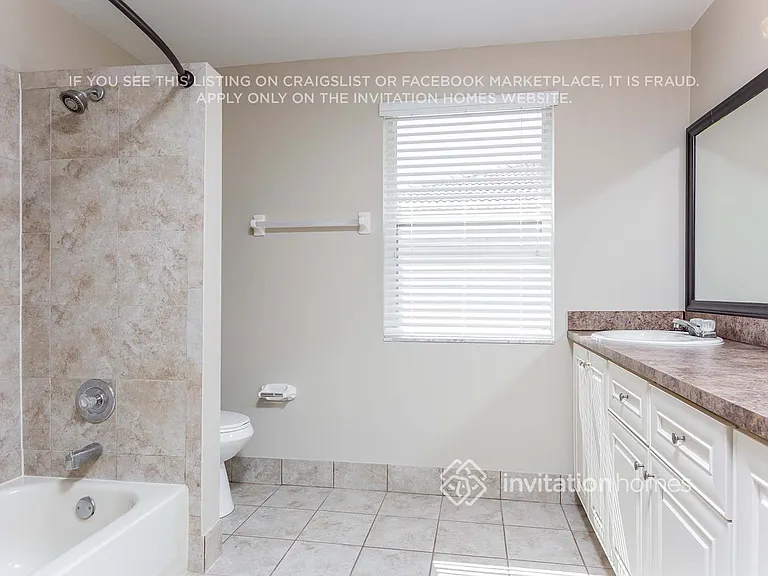 7729 Cedar Hurst Ct — Photo 18